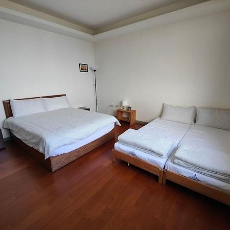 Migratory Birds Hotel Тоучен Екстер'єр фото