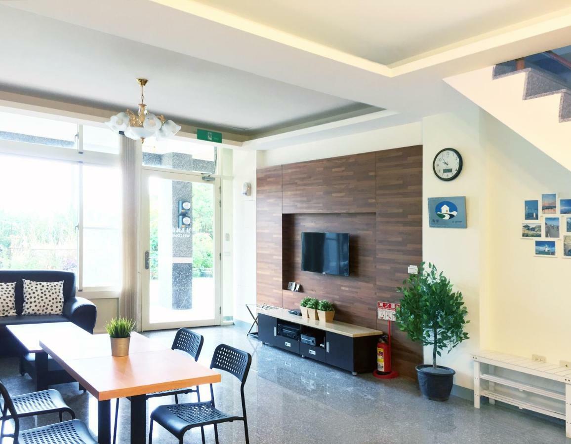 Migratory Birds Hotel Тоучен Екстер'єр фото